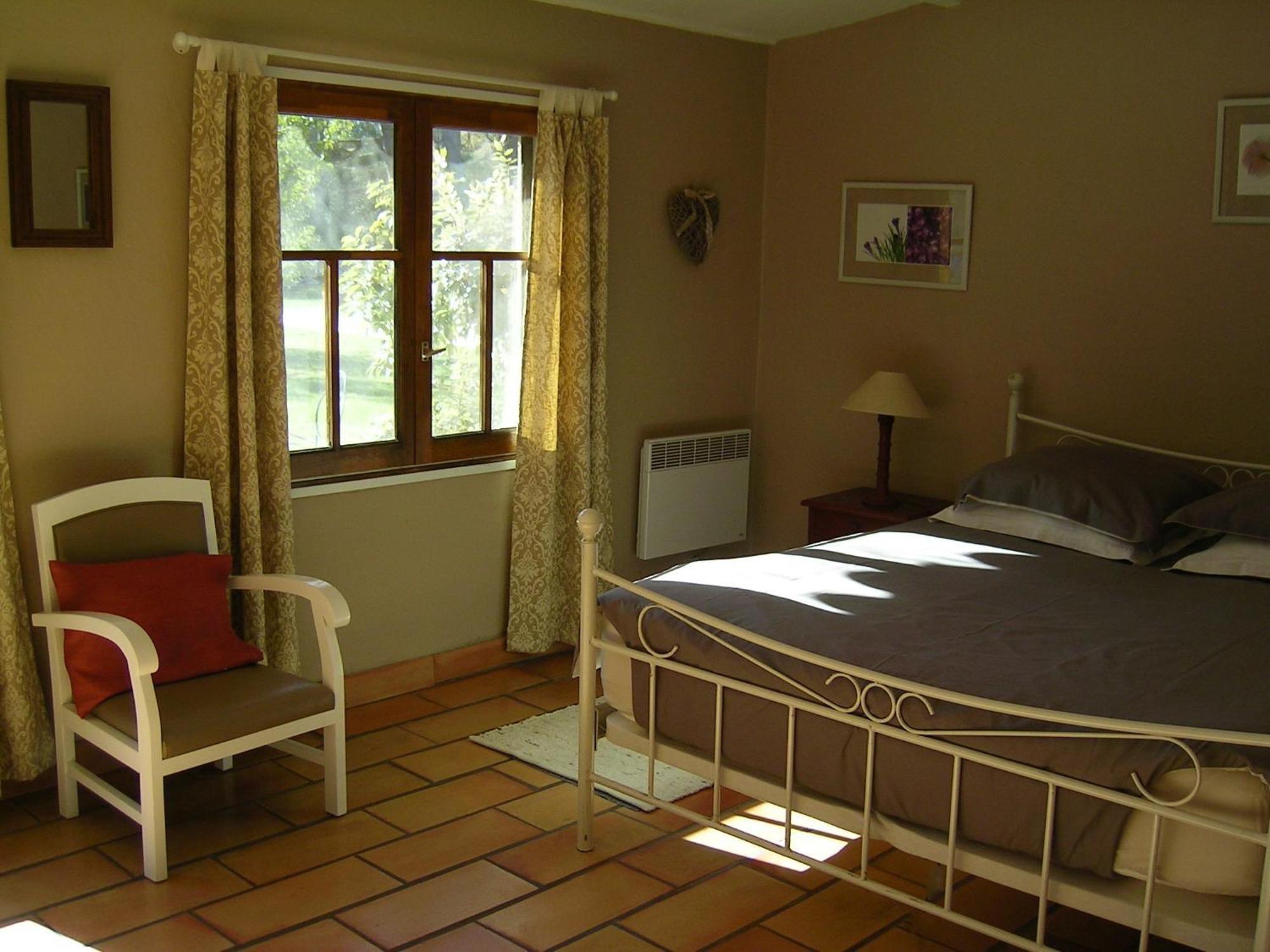 LʼIsle-sur-la-Sorgue Mas La Provence B&B 객실 사진