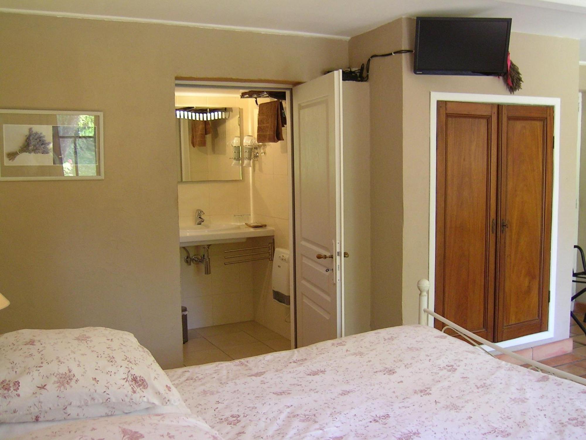 LʼIsle-sur-la-Sorgue Mas La Provence B&B 객실 사진