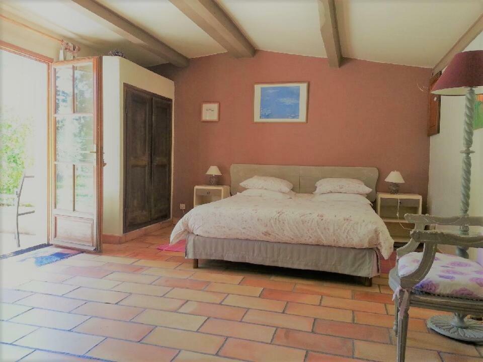 LʼIsle-sur-la-Sorgue Mas La Provence B&B 객실 사진